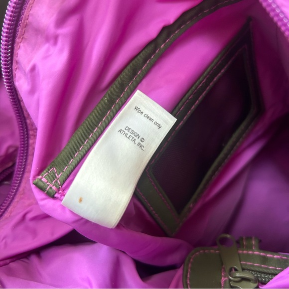 Athleta large travel duffle carry-on bag handles shoulder strap suitcase attach - Picture 10 of 16